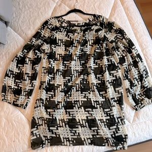 Gently Worn- Rachel Roy Sheer Geometric Prints Tunic.